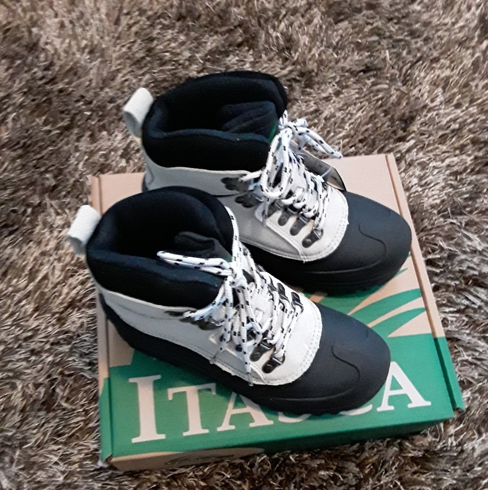 Itasca Ice Breakers Buff